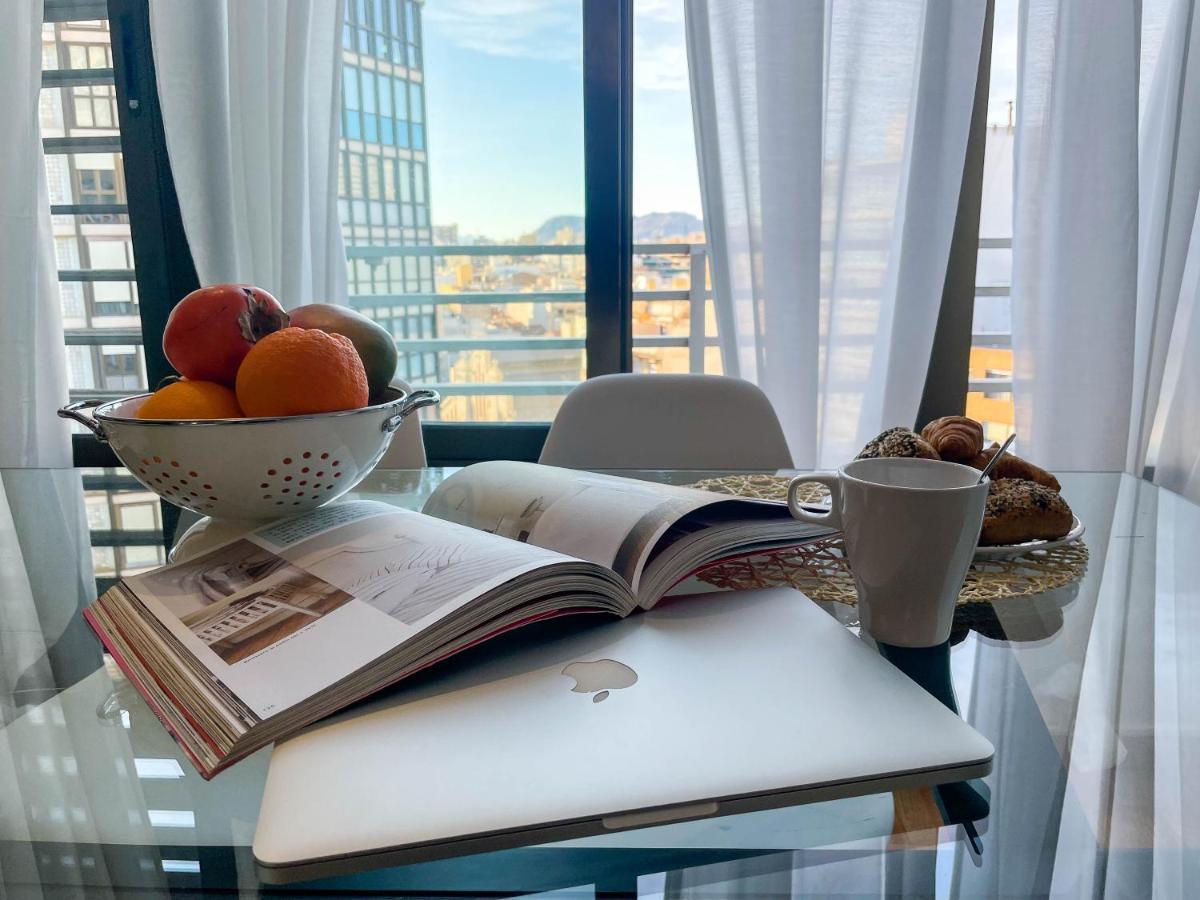 Amplio Apartamento En Pleno Corazon De Alicante Zewnętrze zdjęcie