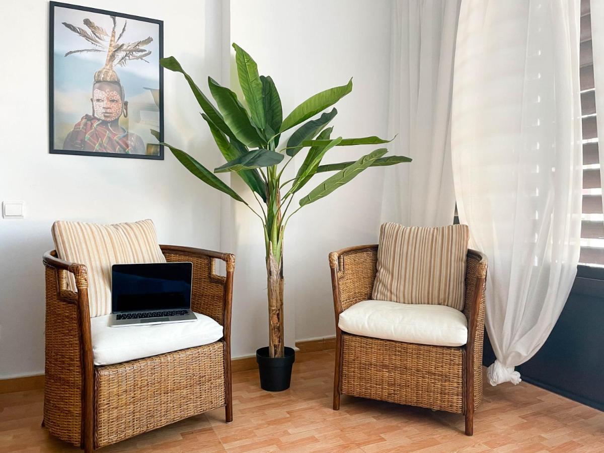 Amplio Apartamento En Pleno Corazon De Alicante Zewnętrze zdjęcie