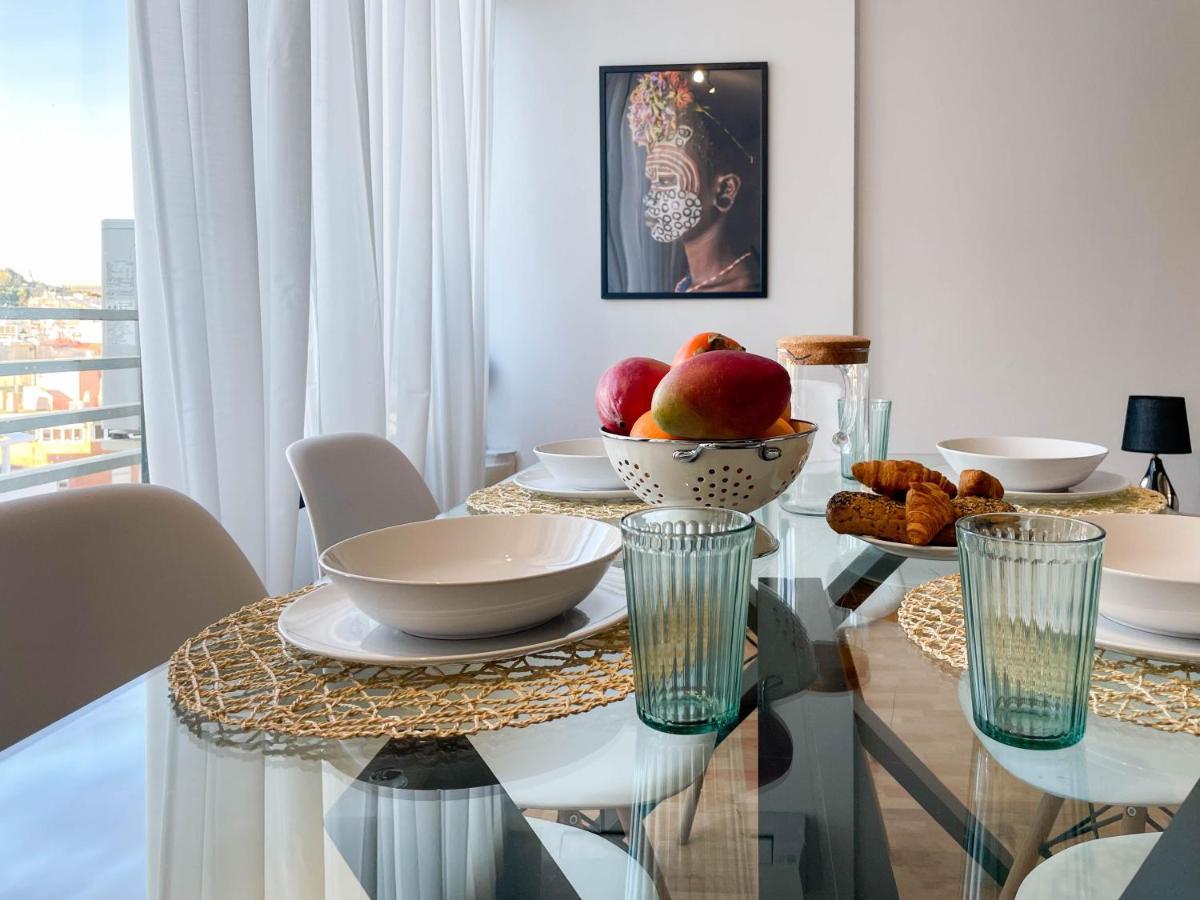 Amplio Apartamento En Pleno Corazon De Alicante Zewnętrze zdjęcie